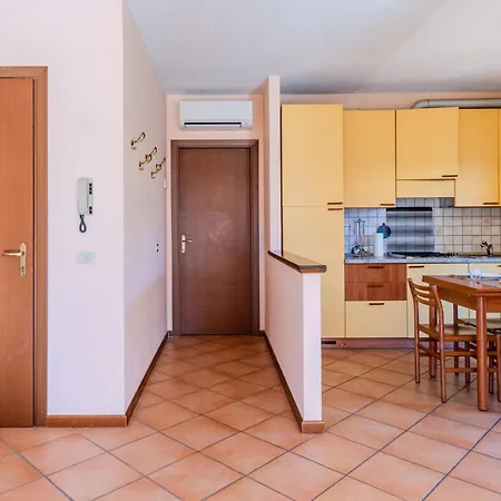 Alex By Interhome Apartman *